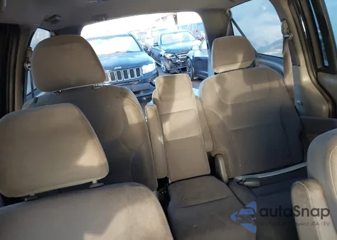 2010 Honda Odyssey Ex z USA, uszkodzony, nr VIN 5FNRL3H47AB020272